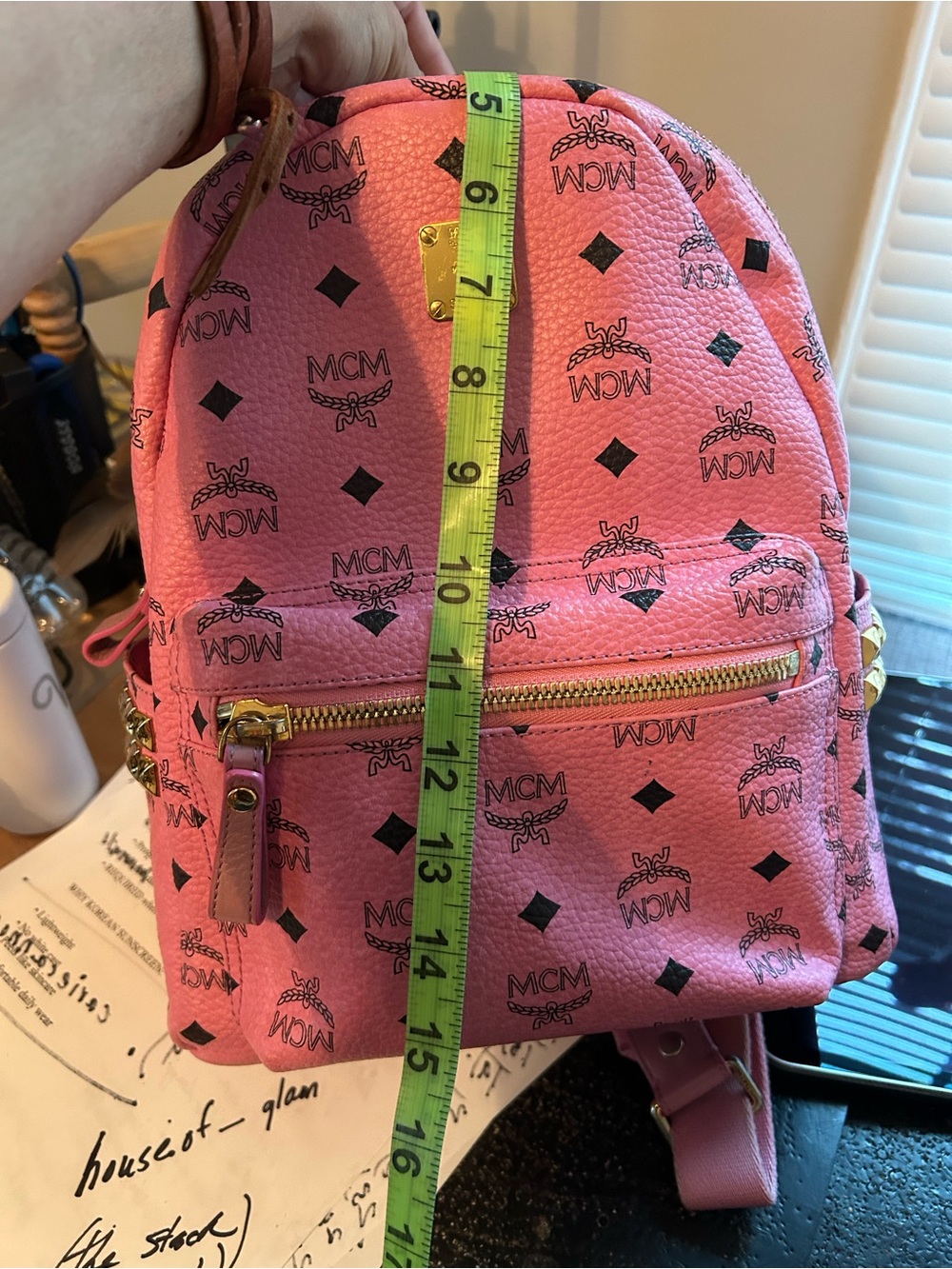 🎒 MCM Pink Visetos Backpack 🎒 Gold Hardware EUC - Picture 9 of 9
